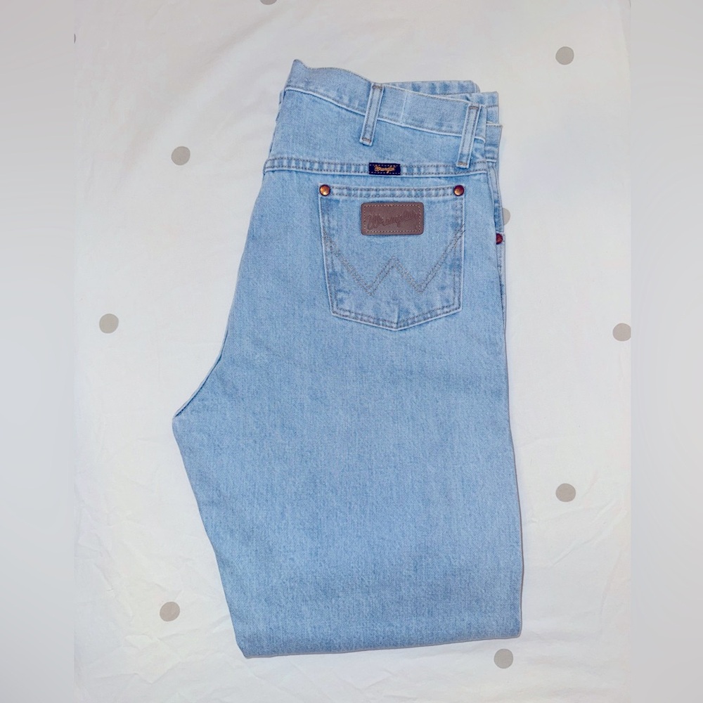 Men's wrangler blue jeans 35x34 
Men's denim men's wranglers
